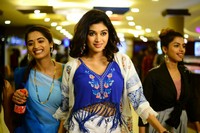90 ML Movie Pics